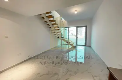 Empty Room image for: Townhouse - 2 Bedrooms - 2 Bathrooms for sale in Al Mahra Residence - Masdar City - Abu Dhabi, Image 1