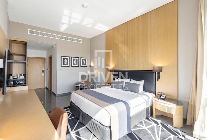 Apartment - Studio - 1 Bathroom for sale in Sky Bay Hotel - Business Bay - Dubai