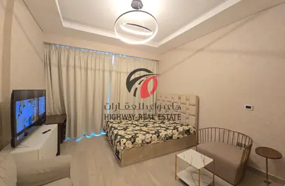 شقة - 1 حمام للايجار في فرهاد عزيزي ريزيدنس - الجداف - دبي