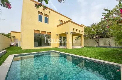 Villa - 3 Bedrooms - 4 Bathrooms for rent in Heritage - Jumeirah Park - Dubai