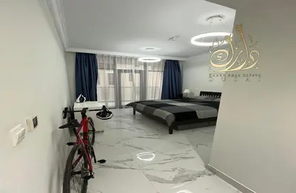 شقة - غرفة نوم - 2 حمامات للبيع في أراس ريسدنس - مجان - دبي