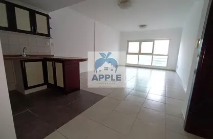 Apartment - 1 Bedroom - 2 Bathrooms for rent in Muwaileh Commercial - Sharjah