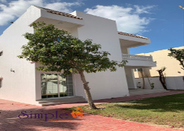 5B/R Renovated Independent Villa in Al Safa 2