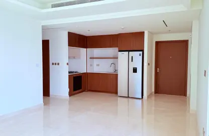 Apartment - 2 Bedrooms - 2 Bathrooms for rent in Palace Beach Residence - EMAAR Beachfront - Dubai Harbour - Dubai