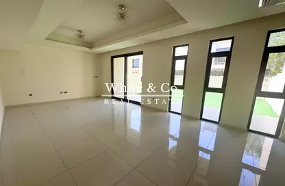 تاون هاوس - 3 غرف نوم - 5 حمامات للايجار في ادورا - داماك هيلز 2 - دبي