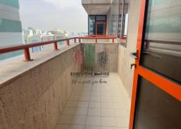 Apartment - 4 bedrooms - 5 bathrooms for rent in Royal Tower - Hamdan Street - Abu Dhabi