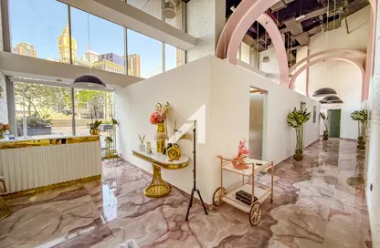 Retail - Studio - 2 Bathrooms for rent in Sky Gardens - DIFC - Dubai