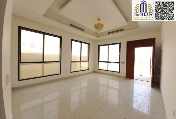 14831199 - Property Image 3
