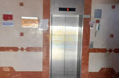 عمارة بالكامل - استوديو - 5 حمامات للبيع في 2  الروضة - الروضة - عجمان