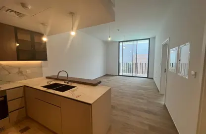 Apartment - 1 Bedroom - 2 Bathrooms for rent in Hamilton House - Jumeirah Village Circle - Dubai