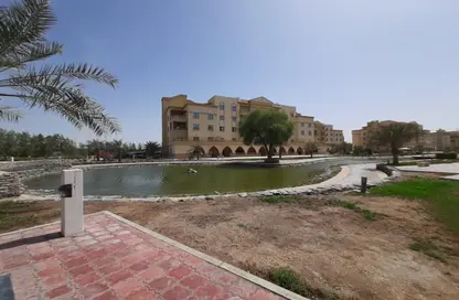 شقة - 2 غرف نوم - 2 حمامات للايجار في شقق التراس - قرية الياسمين - رأس الخيمة