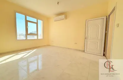 Apartment - 1 Bedroom - 1 Bathroom for rent in Shakhbout City - Abu Dhabi