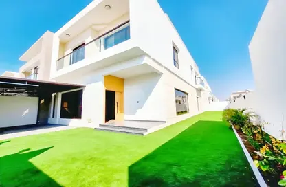 Villa - 5 Bedrooms - 7 Bathrooms for rent in Al Hooshi Villas - Hoshi - Al Badie - Sharjah