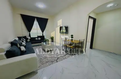 Apartment - 1 Bedroom - 2 Bathrooms for rent in Al Rashidiya Towers - Al Rashidiya - Ajman Downtown - Ajman