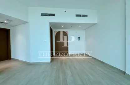 شقة - غرفة نوم - 2 حمامات للايجار في عزيزي فواد ريزيدنس - 2 مدينة دبي الطبية - الجداف - دبي