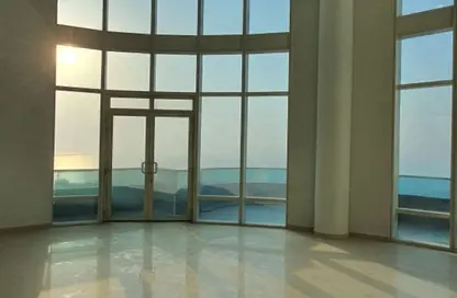 Apartment - 5 Bedrooms - 7 Bathrooms for sale in Al Majaz 3 - Al Majaz - Sharjah