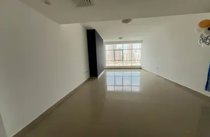 Apartment - 3 Bedrooms - 4 Bathrooms for rent in Al Khan Lagoon - Al Khan - Sharjah