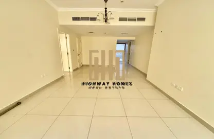 Apartment - 1 Bedroom - 2 Bathrooms for rent in Muwailih Building - Muwaileh - Sharjah