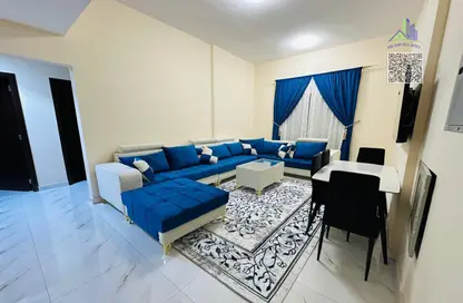 شقة - 2 غرف نوم - 2 حمامات للايجار في مساكن كورنيش عجمان - طريق كورنيش عجمان - عجمان