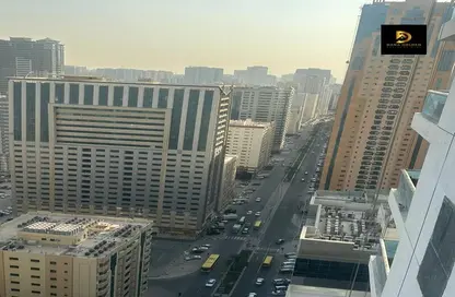 شقة - غرفة نوم - 2 حمامات للايجار في شارع التعاون - التعاون - الشارقة