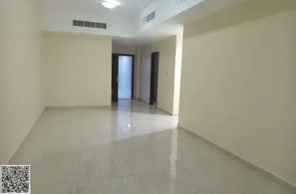 Apartment - 3 Bedrooms - 3 Bathrooms for rent in Al Jurf 3 - Al Jurf - Ajman Downtown - Ajman