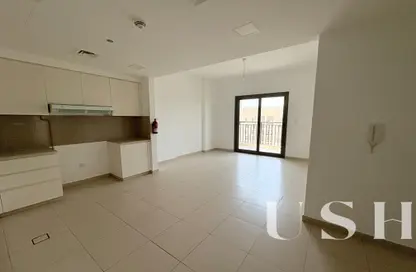 Apartment - 2 Bedrooms - 2 Bathrooms for rent in Hayat Boulevard-1B - Hayat Boulevard - Town Square - Dubai
