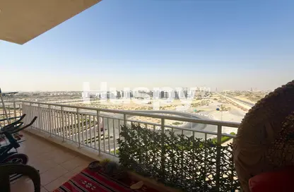 Apartment - 1 Bedroom - 1 Bathroom for sale in Mazaya 25 - Queue Point - Dubai Land - Dubai
