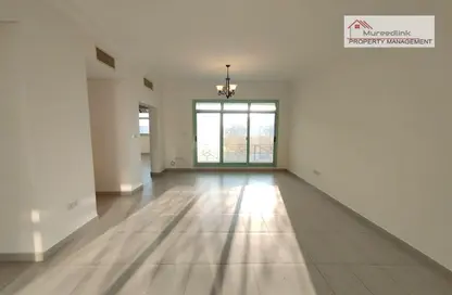 Empty Room image for: Apartment - 3 Bedrooms - 4 Bathrooms for rent in Al Manaseer - Abu Dhabi, Image 1
