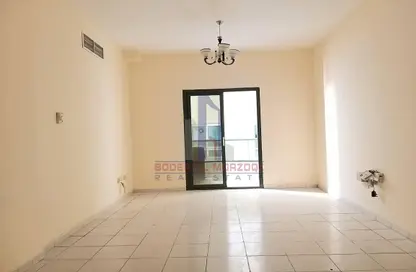 Empty Room image for: Apartment - 1 Bedroom - 1 Bathroom for rent in Suroor 262 - Al Nahda - Sharjah, Image 1