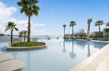 Apartment - 2 Bedrooms - 3 Bathrooms for sale in Ellington Beach House - Palm Jumeirah - Dubai