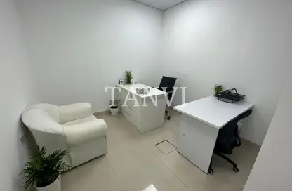 Office Space - Studio - 1 Bathroom for rent in Al Rostamani Building - Port Saeed - Deira - Dubai