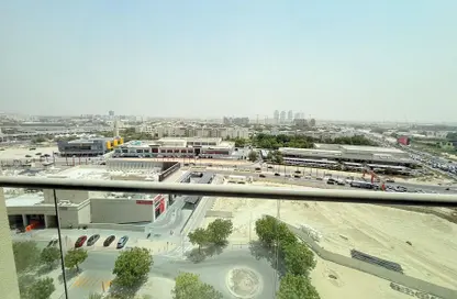 شقة - غرفة نوم - 2 حمامات للايجار في مبنى ربدان - مدينة السيارات - دبي
