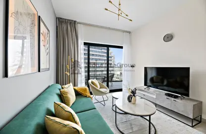 Living Room image for: Apartment - 1 Bedroom - 1 Bathroom for rent in Binghatti Canal - Business Bay - Dubai, Image 1