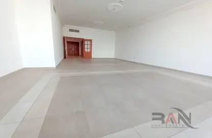 Apartment - 3 Bedrooms - 4 Bathrooms for rent in Tessco Building - Electra Street - Abu Dhabi