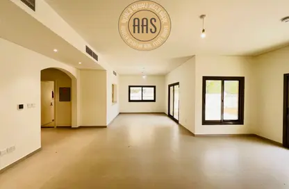 تاون هاوس - 3 غرف نوم - 4 حمامات للايجار في جاردن فيو فيلا - قرية جبل علي - جبل علي - دبي