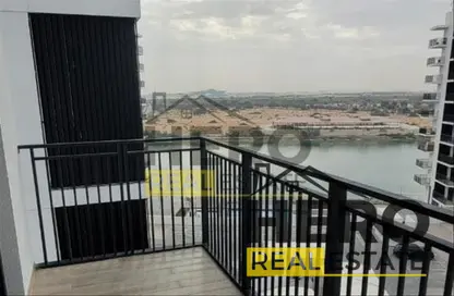 Apartment - 1 Bedroom - 2 Bathrooms for rent in Waters Edge - Yas Island - Abu Dhabi