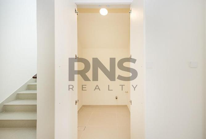 15402008 - Property Image 3