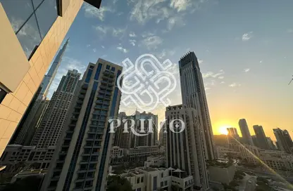 Apartment - 1 Bedroom - 2 Bathrooms for rent in Bahwan Tower Downtown - Downtown Dubai - Dubai