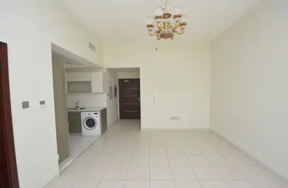 Apartment - Studio - 1 Bathroom for rent in Glitz 1 - Glitz - Dubai Studio City - Dubai