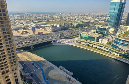شقة - 2 غرف نوم - 2 حمامات للايجار في برج نورا - مدينة الحبتور - الخليج التجاري - دبي