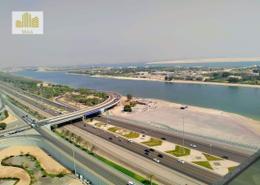 Apartment - 2 bedrooms - 2 bathrooms for rent in Capital Centre - Abu Dhabi