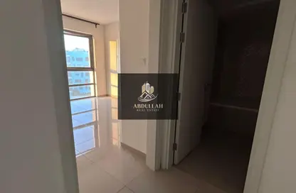 شقة - غرفة نوم - 1 حمام للايجار في ورود 2 - الزاهية - تجارية مويلح - الشارقة شقة - غرفة نوم - 1 حمام للايجار في ورود 2 - الزاهية - تجارية مويلح - الشارقة