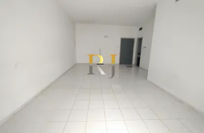 Apartment - 1 Bedroom - 2 Bathrooms for rent in Mankhool Building - Mankhool - Bur Dubai - Dubai