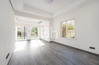 Villa - 3 Bedrooms - 3 Bathrooms for rent in Springs 9 - The Springs - Dubai