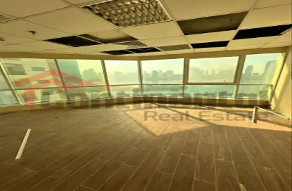 Office Space - Studio - 4 Bathrooms for rent in Al Majaz 1 - Al Majaz - Sharjah