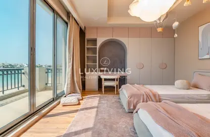 Villa - 4 Bedrooms - 5 Bathrooms for rent in Garden Homes Frond P - Garden Homes - Palm Jumeirah - Dubai
