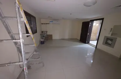 شقة - غرفة نوم - 1 حمام للايجار في برج النعيمية  2 - أبراج النعيمية - النعيمية - عجمان