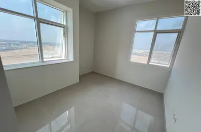 Apartment - 2 Bedrooms - 2 Bathrooms for rent in Gulf Tower - Emirates City - Ajman