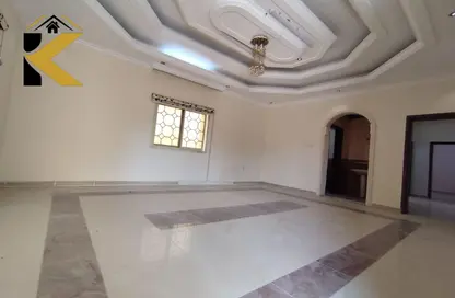 فيلا - 5 غرف نوم - 6 حمامات للايجار في فلل الروضة 2 - 2  الروضة - الروضة - عجمان