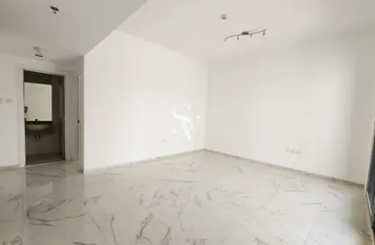 Apartment - 1 Bedroom - 2 Bathrooms for sale in Golden Dream Tower 1 - Jumeirah Village Circle - Dubai